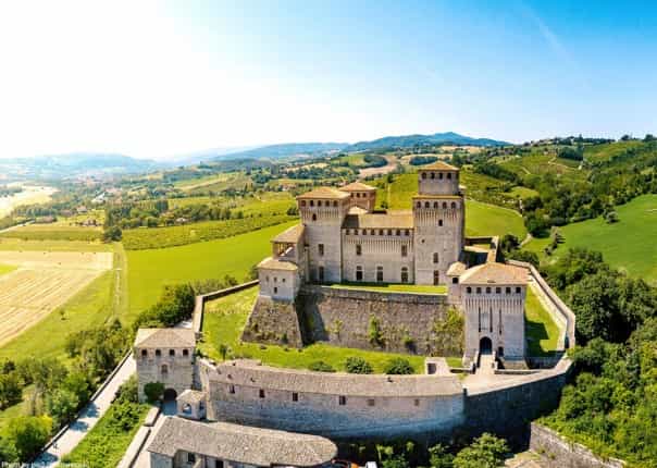 torrechiara-castle-italy-parma-self-guided-leisure-cycling-holiday.jpg