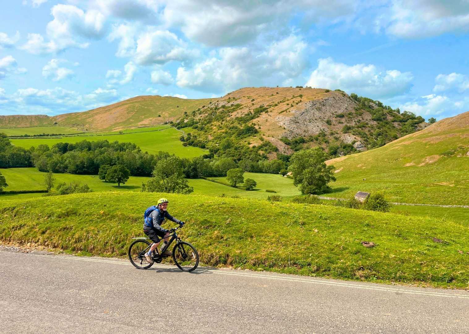 UK Derbyshire Dales Dovedale Guided Leisure Cycling Holiday